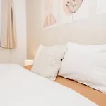 City-apartment „kreuzviertel-lädchen“mit Parkplatz