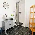 City-apartment „kreuzviertel-lädchen“mit Parkplatz Munster (North Rhine-Westphalia)