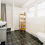 City-apartment „kreuzviertel-lädchen“mit Parkplatz