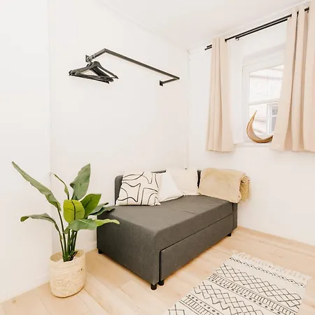 City-apartment Kreuzviertel-laedchen-60 Qm Апартаменты