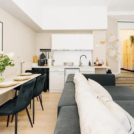 City-apartment „kreuzviertel-lädchen“mit Parkplatz Munster (North Rhine-Westphalia)